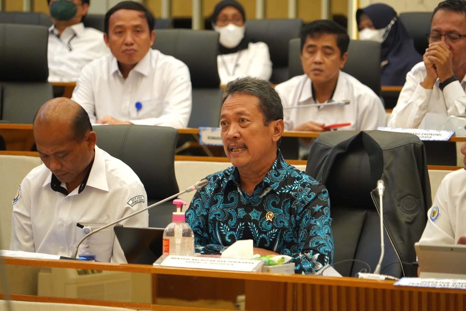 Menteri Trenggono beserta jajaran melakukan Rapat Kerja dengan Komisi IV DPR-RI di Gedung DPR