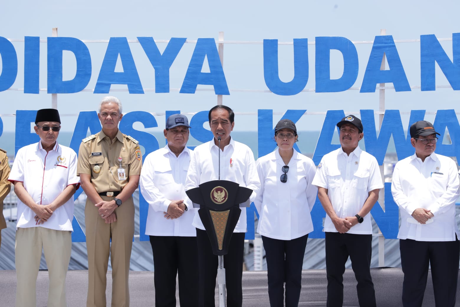 Alhamdulillah, Bapak Presiden @jokowi sudah meresmikan tambak Budidaya Udang Berbasis Kawasan (BUBK) di Kebumen