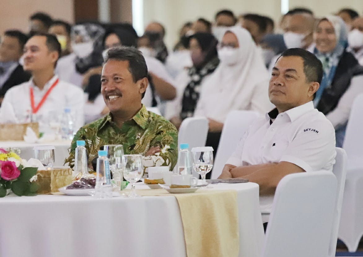 Menteri Trenggono membuka acara Gelar Budaya dalam Memupuk Semangat Integritas Antikorupsi di Lingkungan Kementerian Kelautan dan Perikanan, dalam rangka menyambut Hari Anti Korupsi Sedunia (Hakordia)