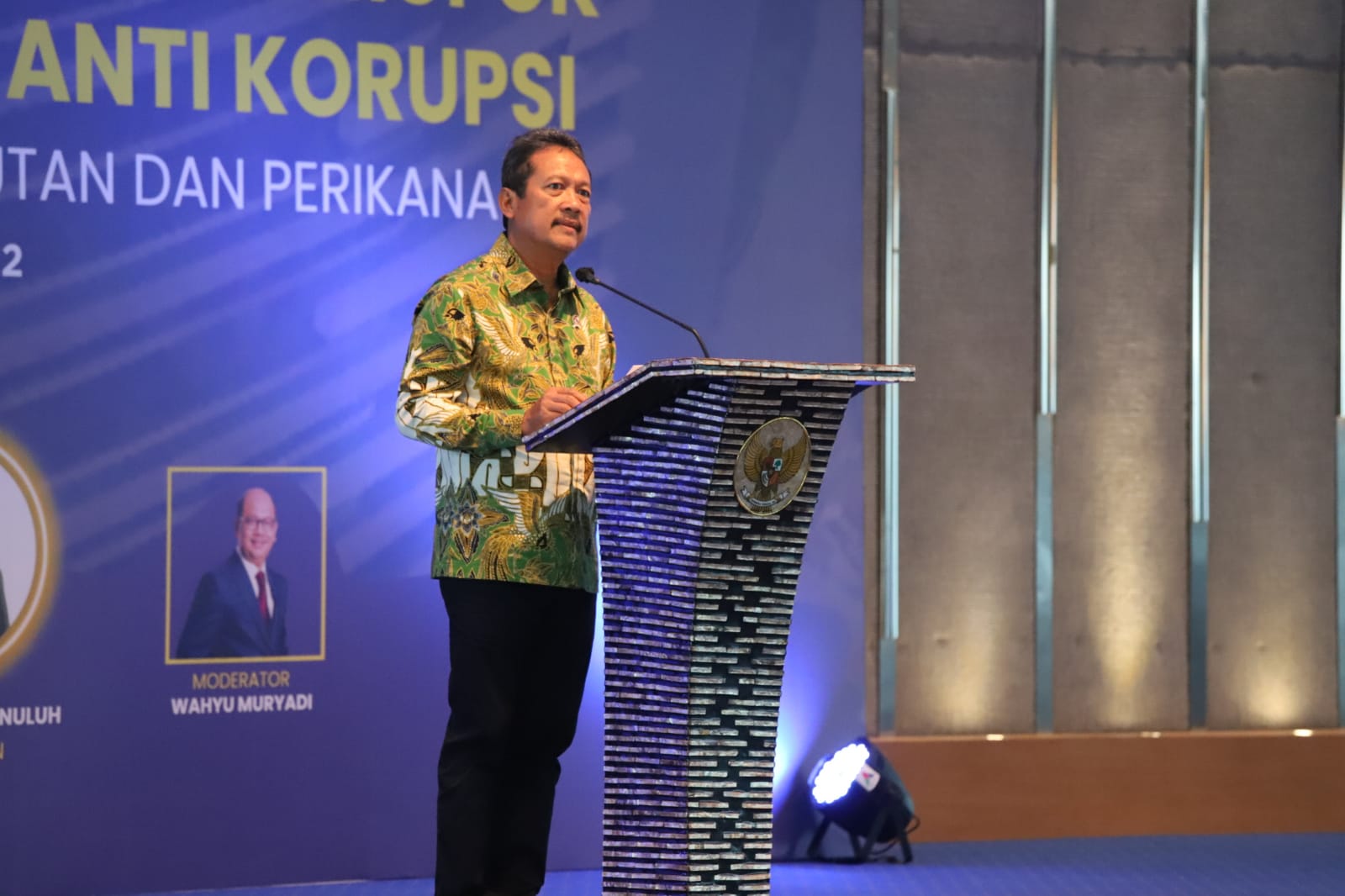 Menteri Trenggono membuka acara Gelar Budaya dalam Memupuk Semangat Integritas Antikorupsi di Lingkungan Kementerian Kelautan dan Perikanan, dalam rangka menyambut Hari Anti Korupsi Sedunia (Hakordia)