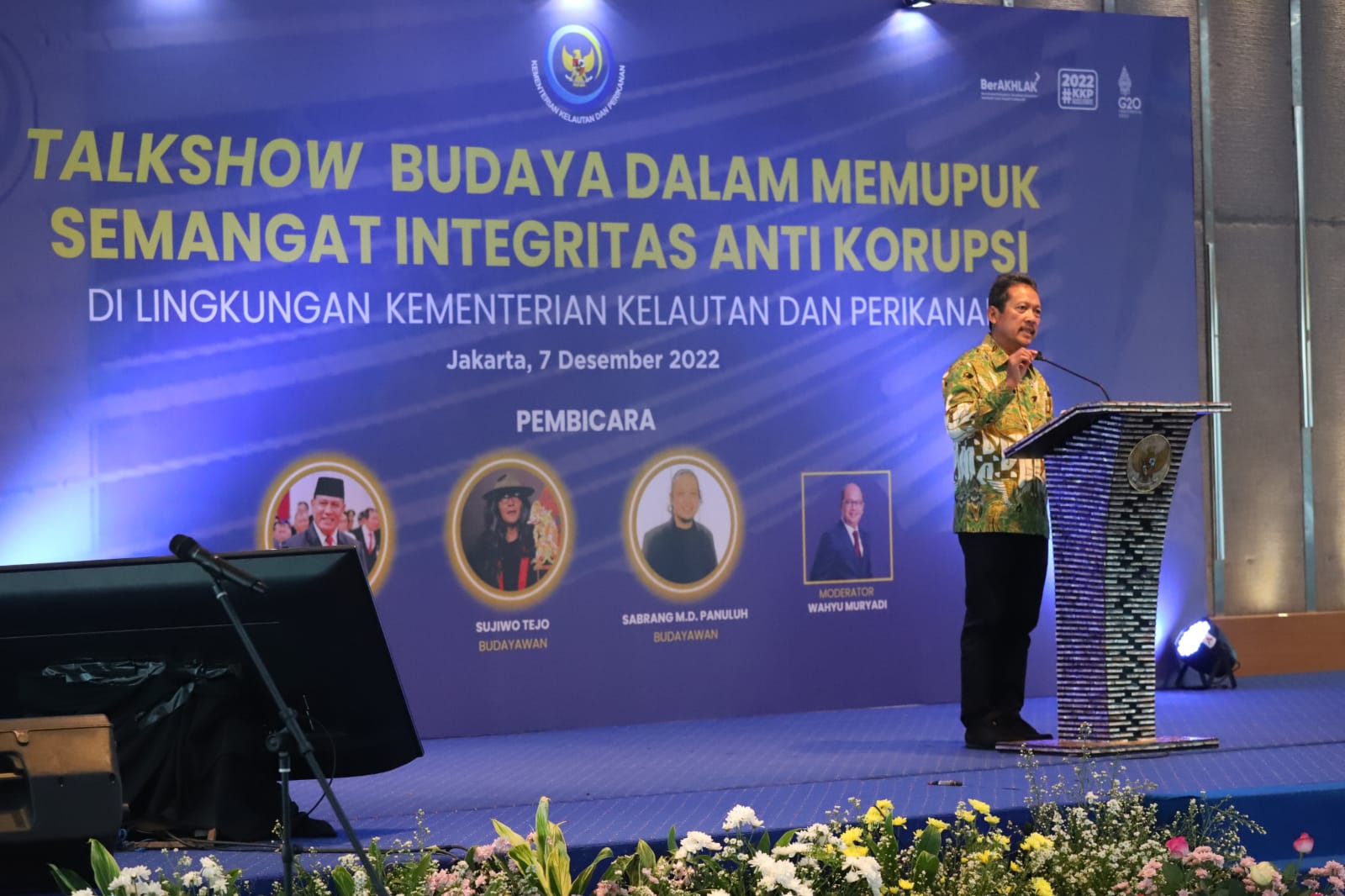 Menteri Trenggono membuka acara Gelar Budaya dalam Memupuk Semangat Integritas Antikorupsi di Lingkungan Kementerian Kelautan dan Perikanan, dalam rangka menyambut Hari Anti Korupsi Sedunia (Hakordia)