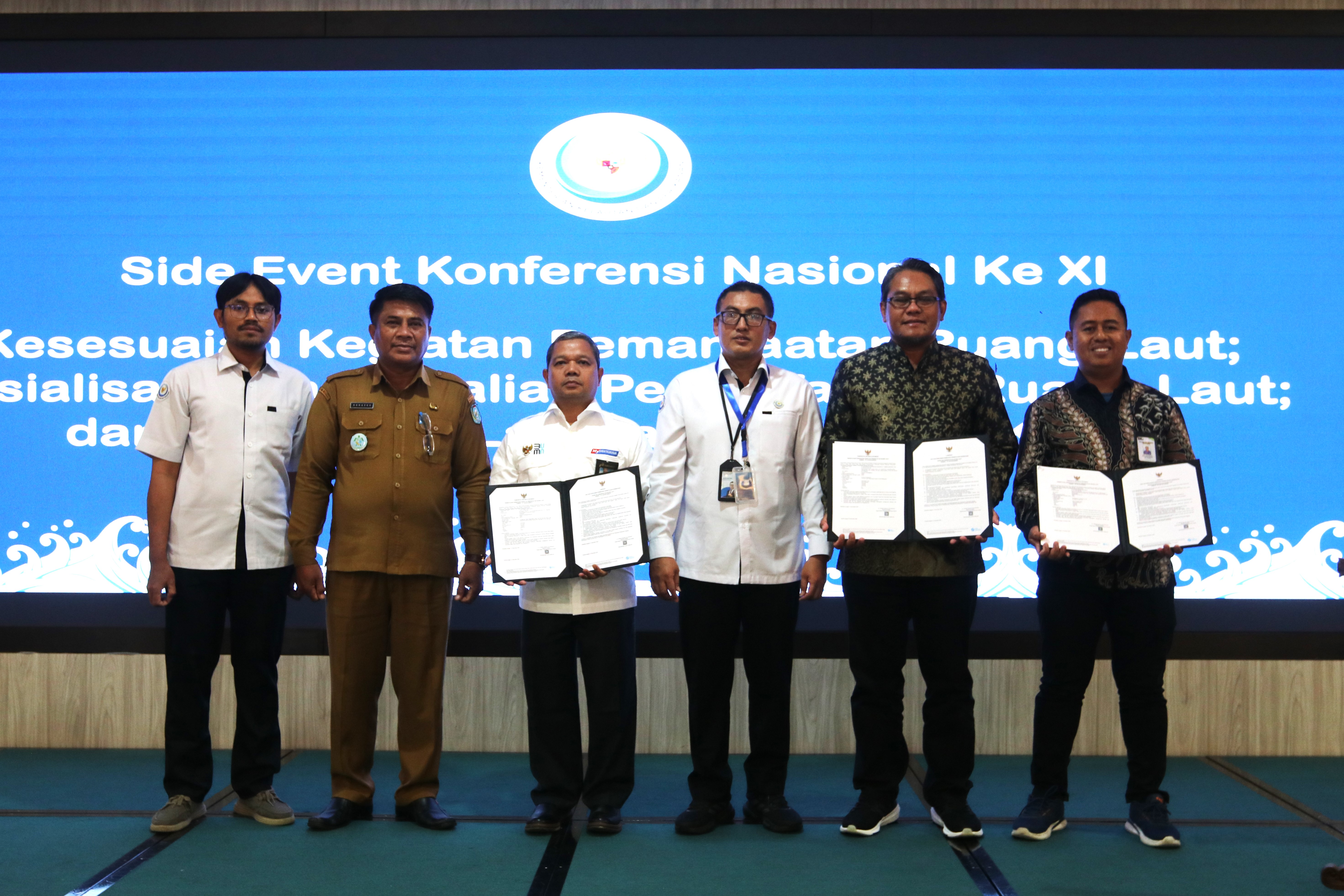 Workshop ”Kesesuaian Kegiatan Pemanfaatan Ruang Laut” pada side event KONAS Pesisir XI di Pontianak, (27/11).