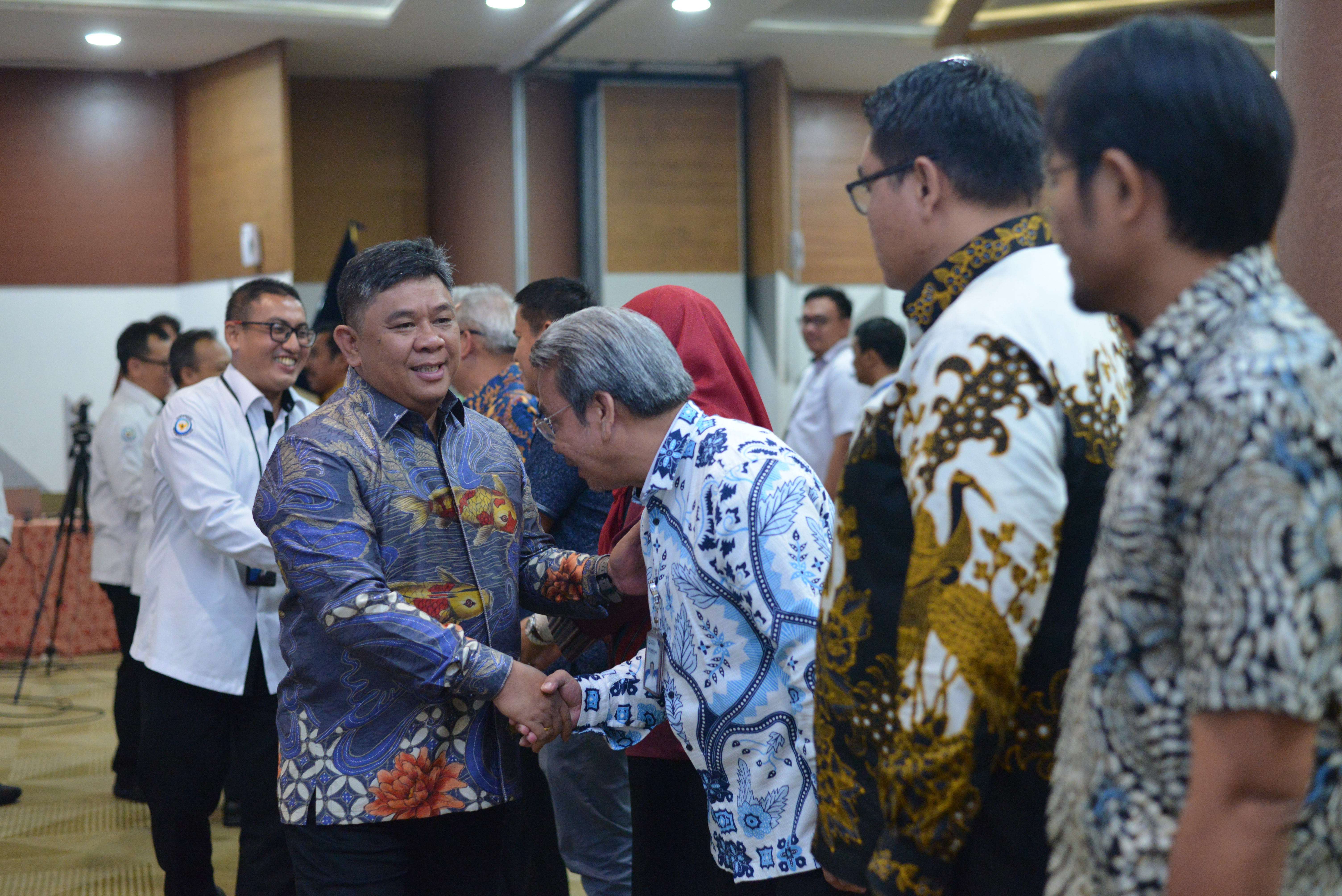 Pengukuhan Pengurus Organisasi Profesi Ikatan Ahli Pengelolaan Kelautan dan Ruang Laut (IAPKRL) Lingkup Ditjen PKRL, Pontianak (29/11)