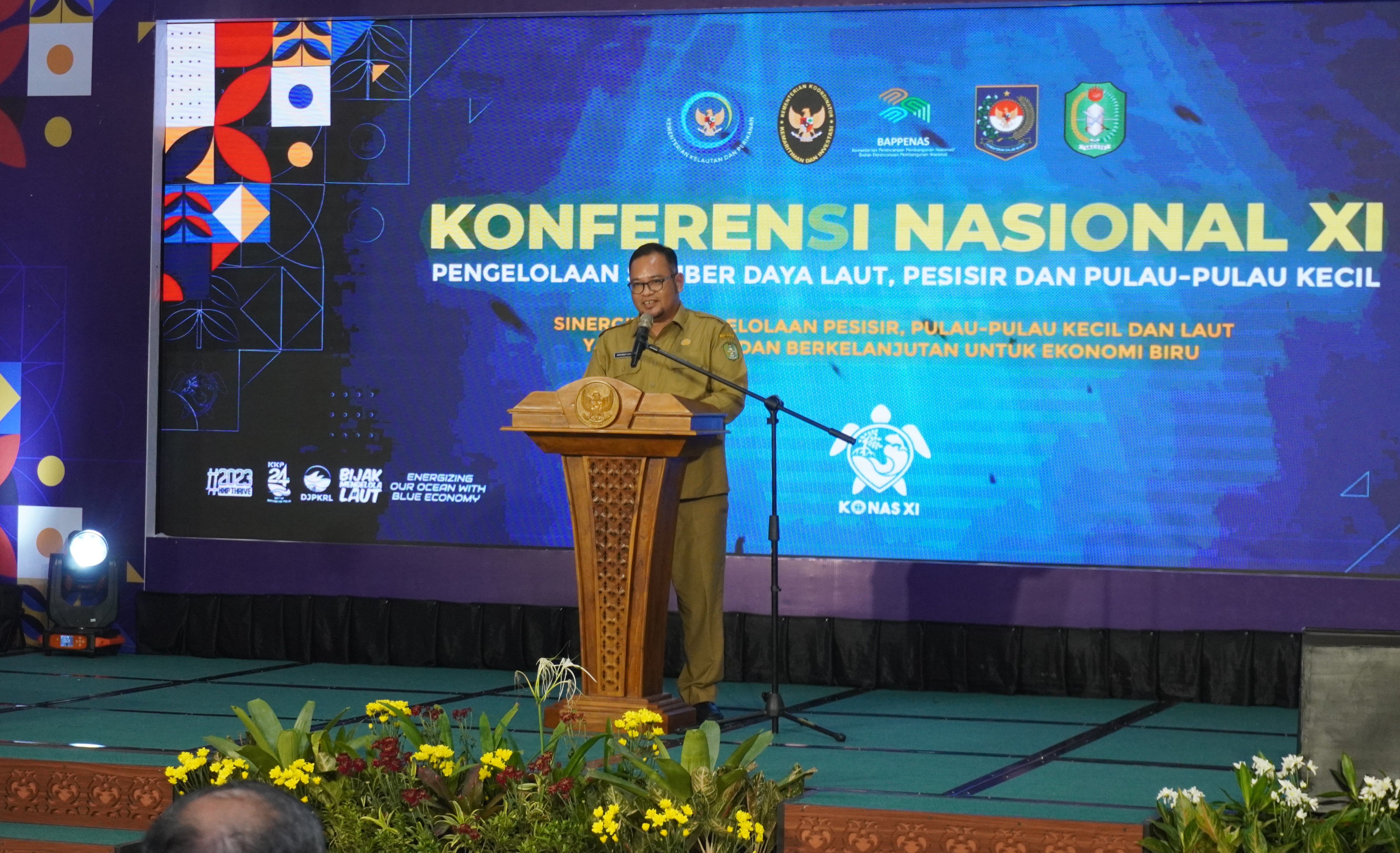 Puncak Acara Konferensi Nasional Pengelolaan Sumber Daya Laut, Pesisir dan Pulau-Pulau Kecil Ke-11 di Pontianak - Kalimantan Barat, (28/11).