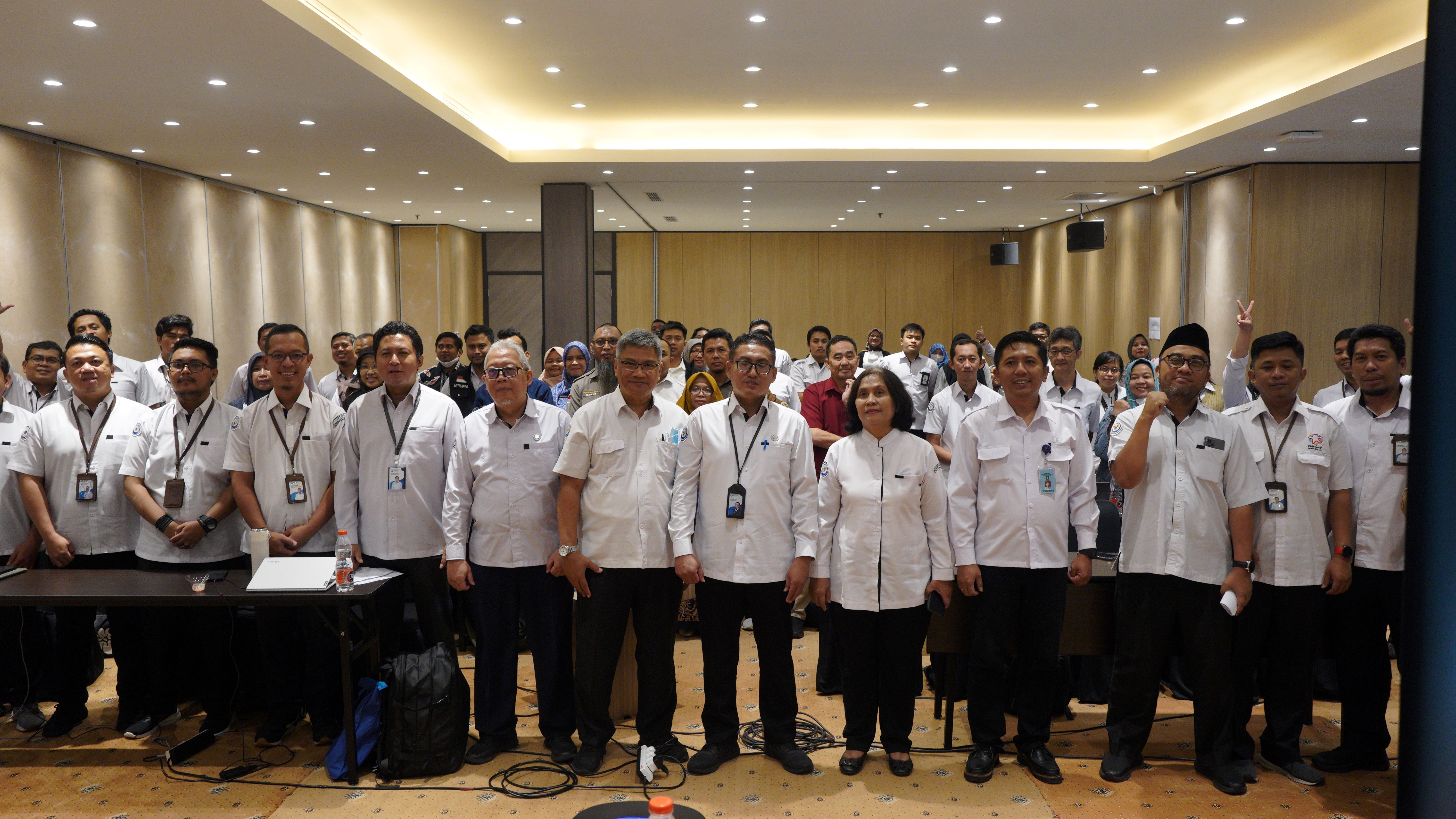 Musyawarah Nasional Jabatan Fungsional Analis Pengusahaan Jasa Kelautdan dan Pengelolaan ekosistem Laut dan Pesisir, Jakarta (4/10).