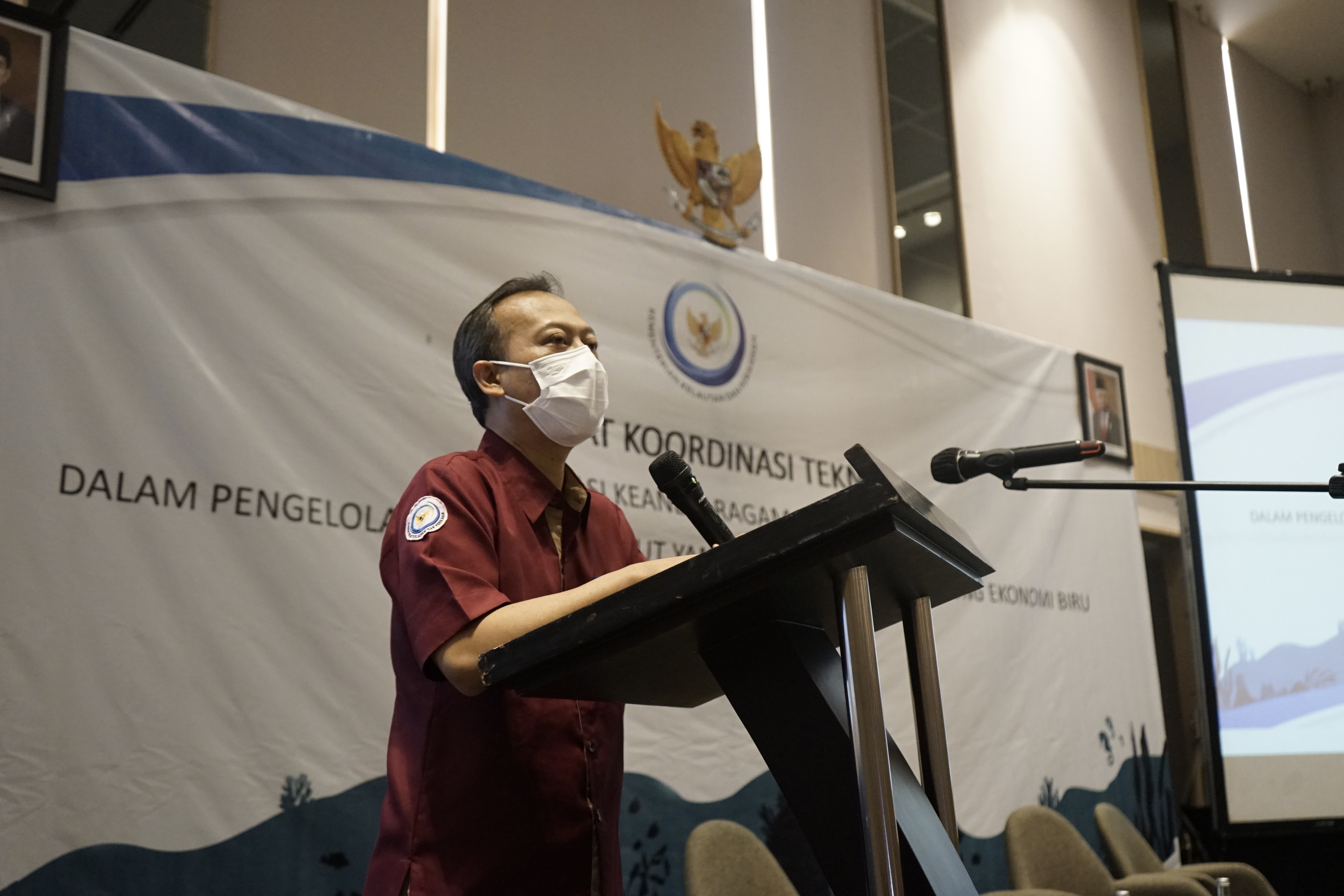 Rapat Koordinasi Teknis Konservasi Keanekaragaman Hayati Laut dalam Pengelolaan Ekosistem Laut yang Efektif untuk Mendukung Ekonomi Biru,Surabaya (14/3)