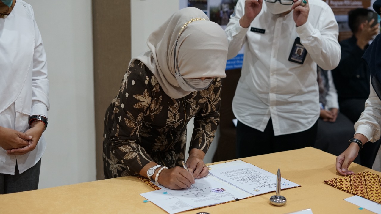 Penandatanganan Perjanjian Kerjasama antara BPSPL Pontianak dengan Fakultas Pertanian Universitas Tanjungpura (24/12).