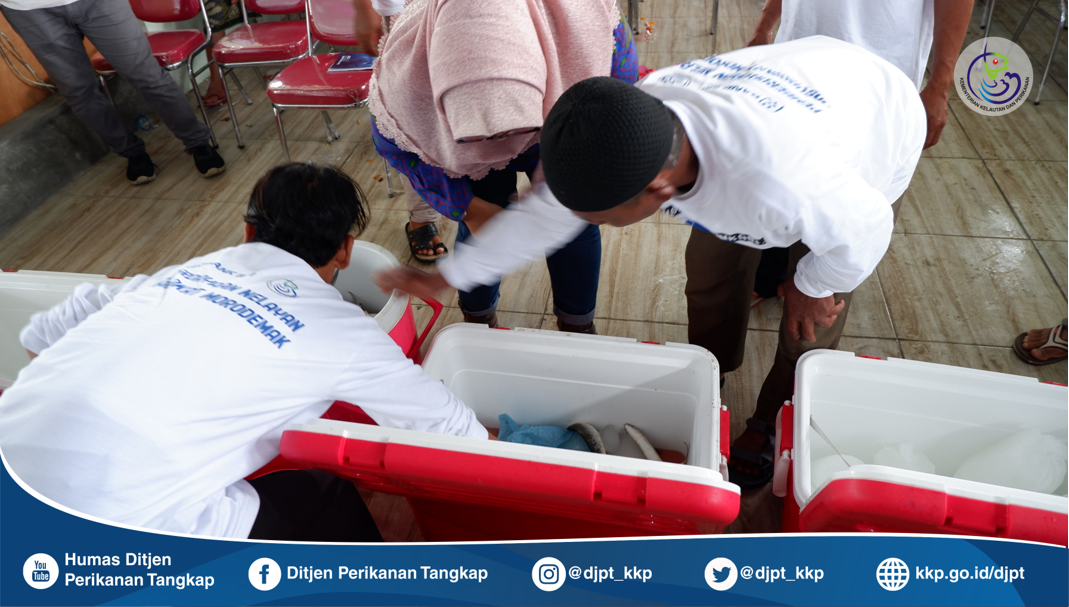 DJPT Bersama BRI Lakukan Peningkatan Kapasitas Nelayan dan Keluarga Nelayan di Kab. Demak melalui Program Pemberdayaan