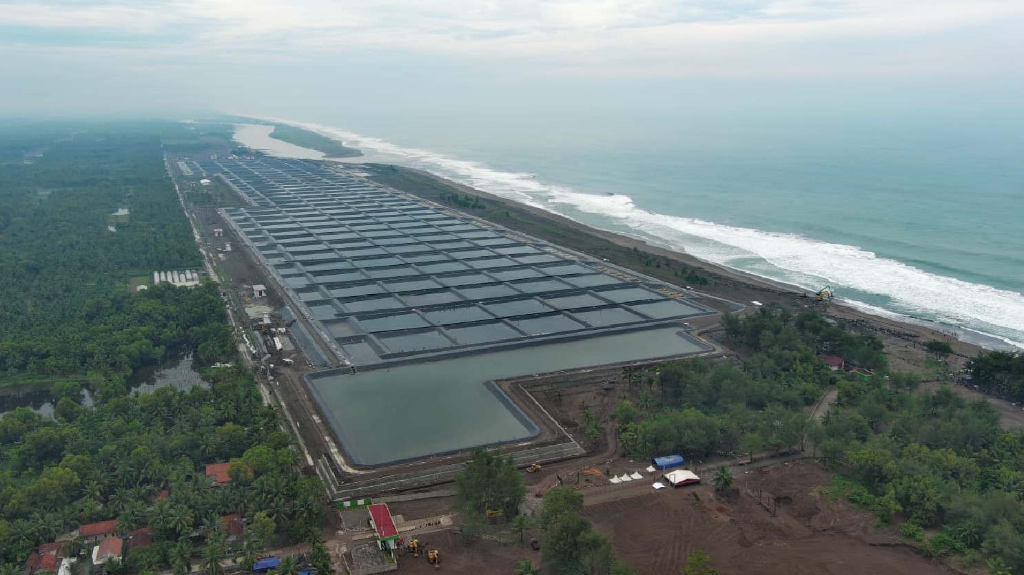 DIRJEN PB MENINJAU LOKASI PEMBANGUNAN KAWASAN BUDIDAYA UDANG DI KEBUMEN