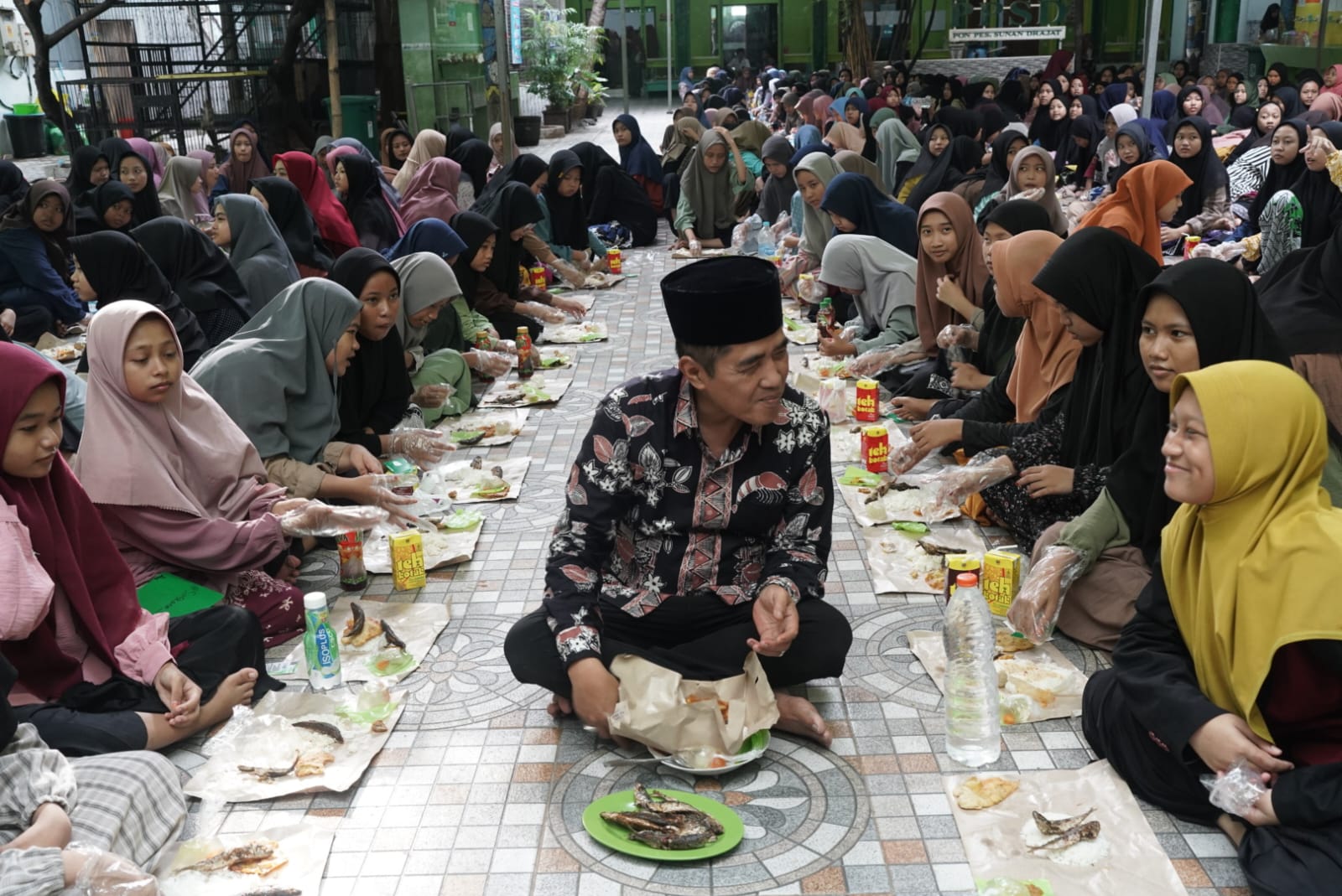 Protein Ikan untuk Santri