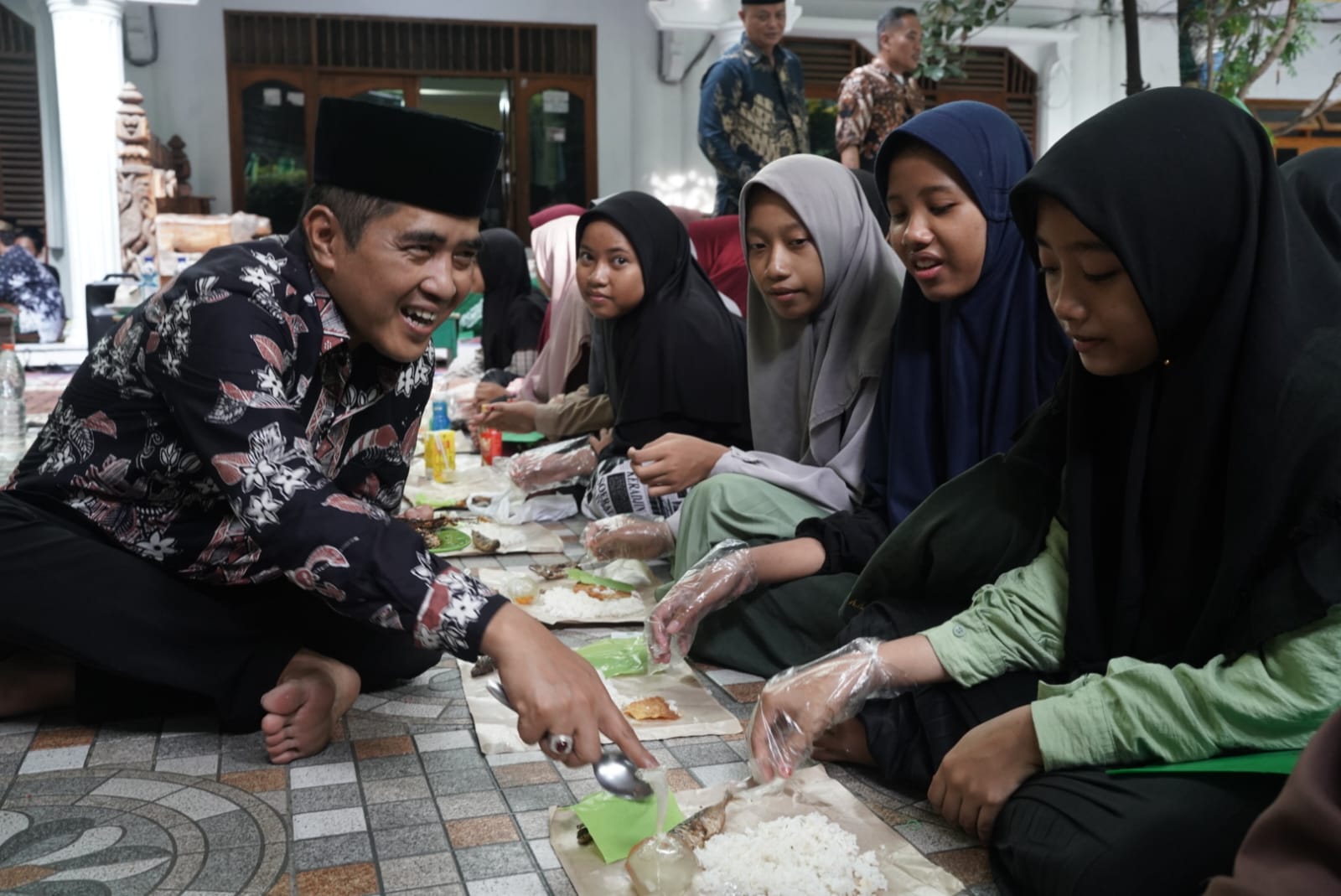 Protein Ikan untuk Santri