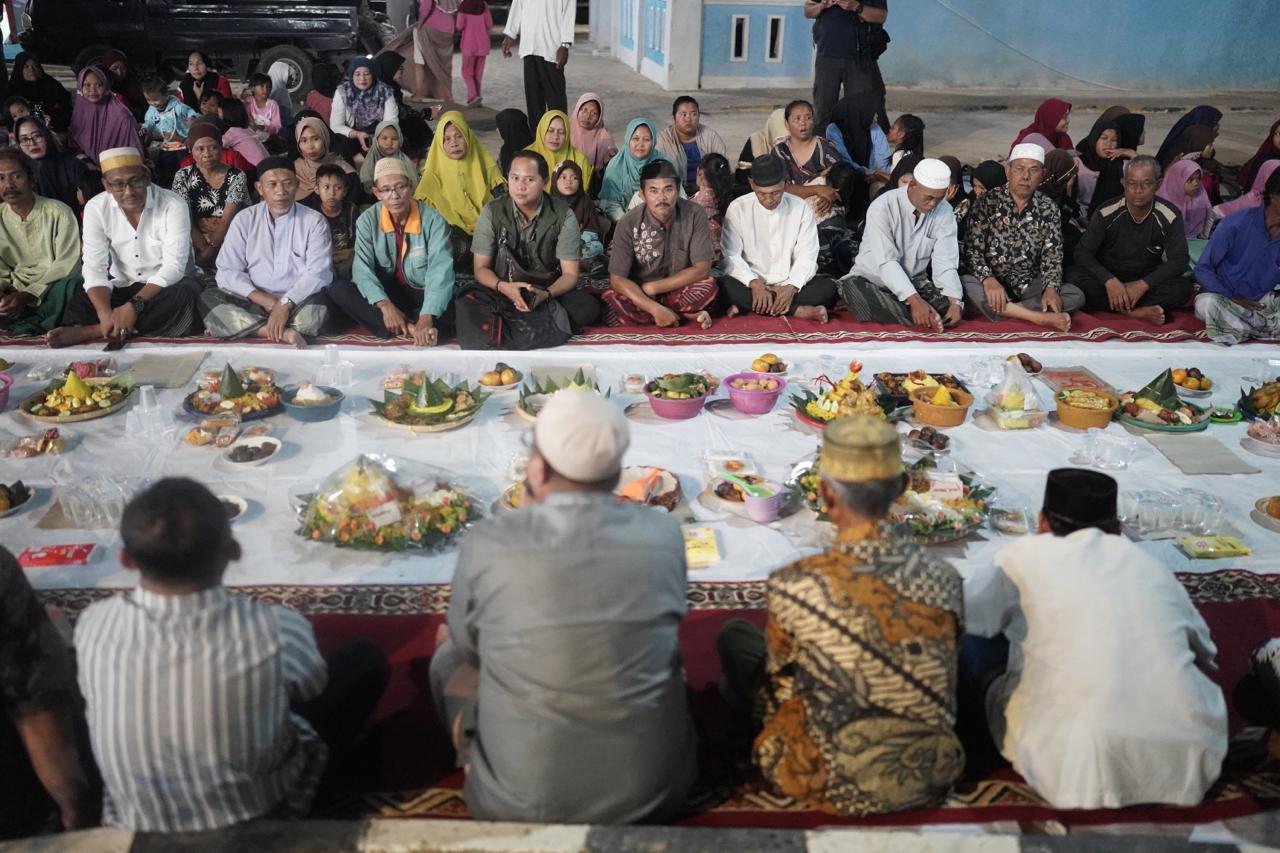 Syukuran Kampung Nelayan Modern Pulau Pasaran