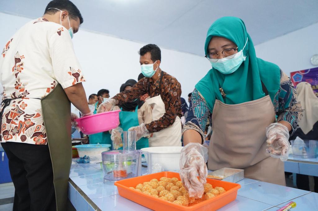 Training of Trainer - Pengembangan Produk Bernilai Tambah