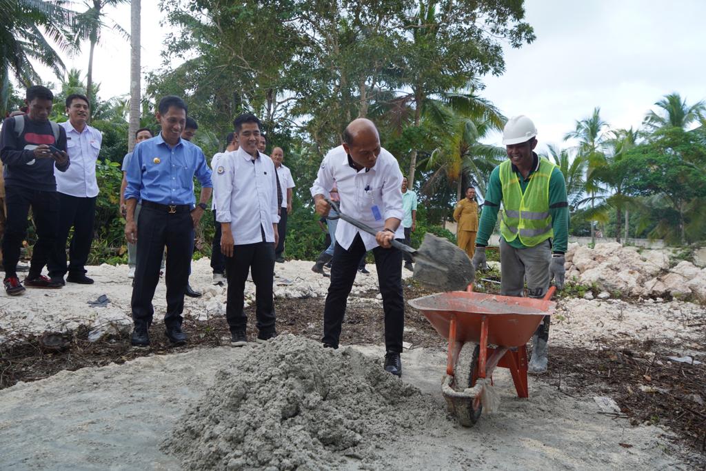 Kunjungan Kerja Dirjen PDSPKP Dalam Rangka Modelling Rumput Laut di Wakatobi