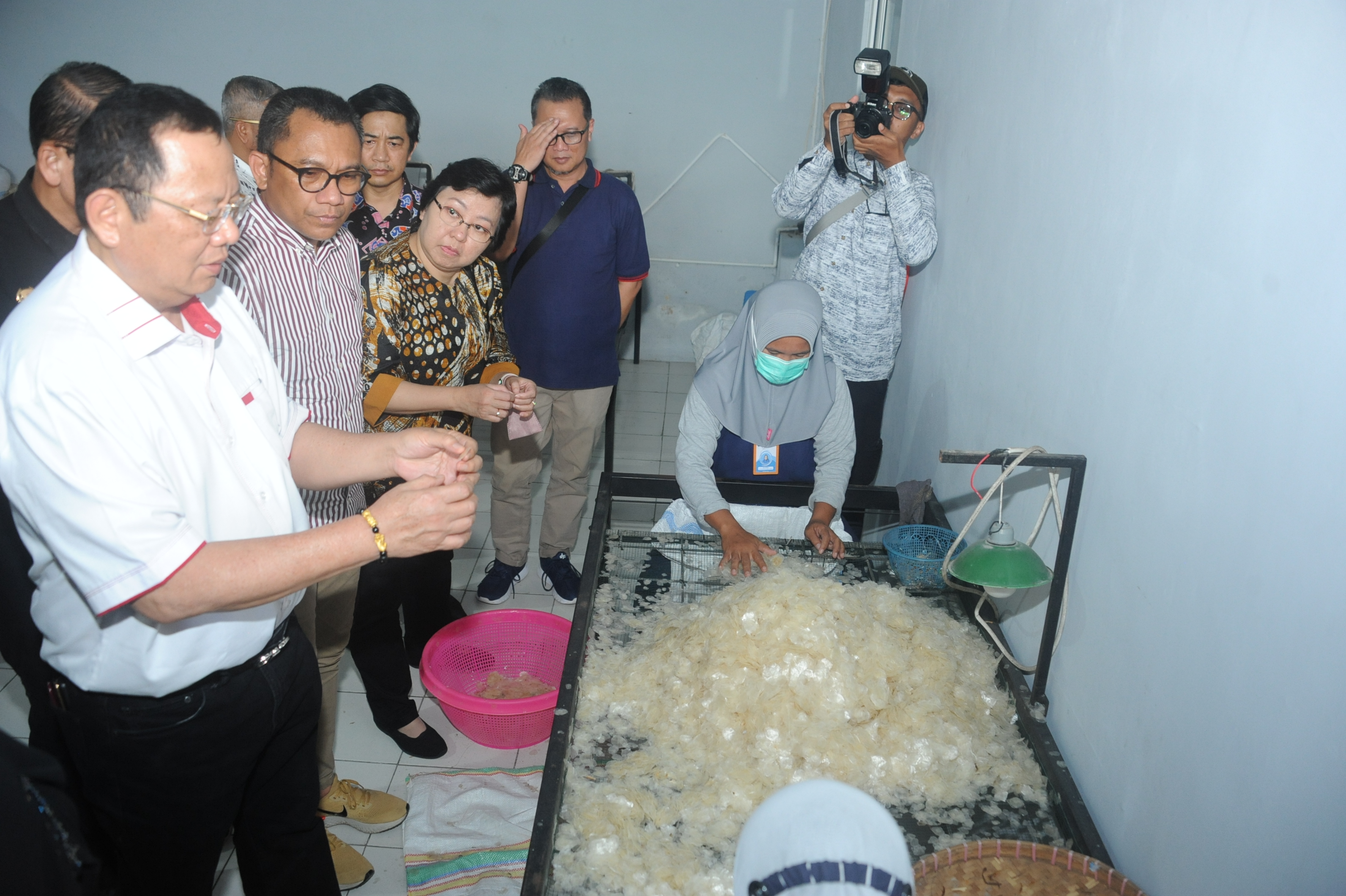 Kunjungan Kerja Plt Dirjen PDSPKP bersama Anggota Komisi IV ke UPI Marine Biogel Indonesia