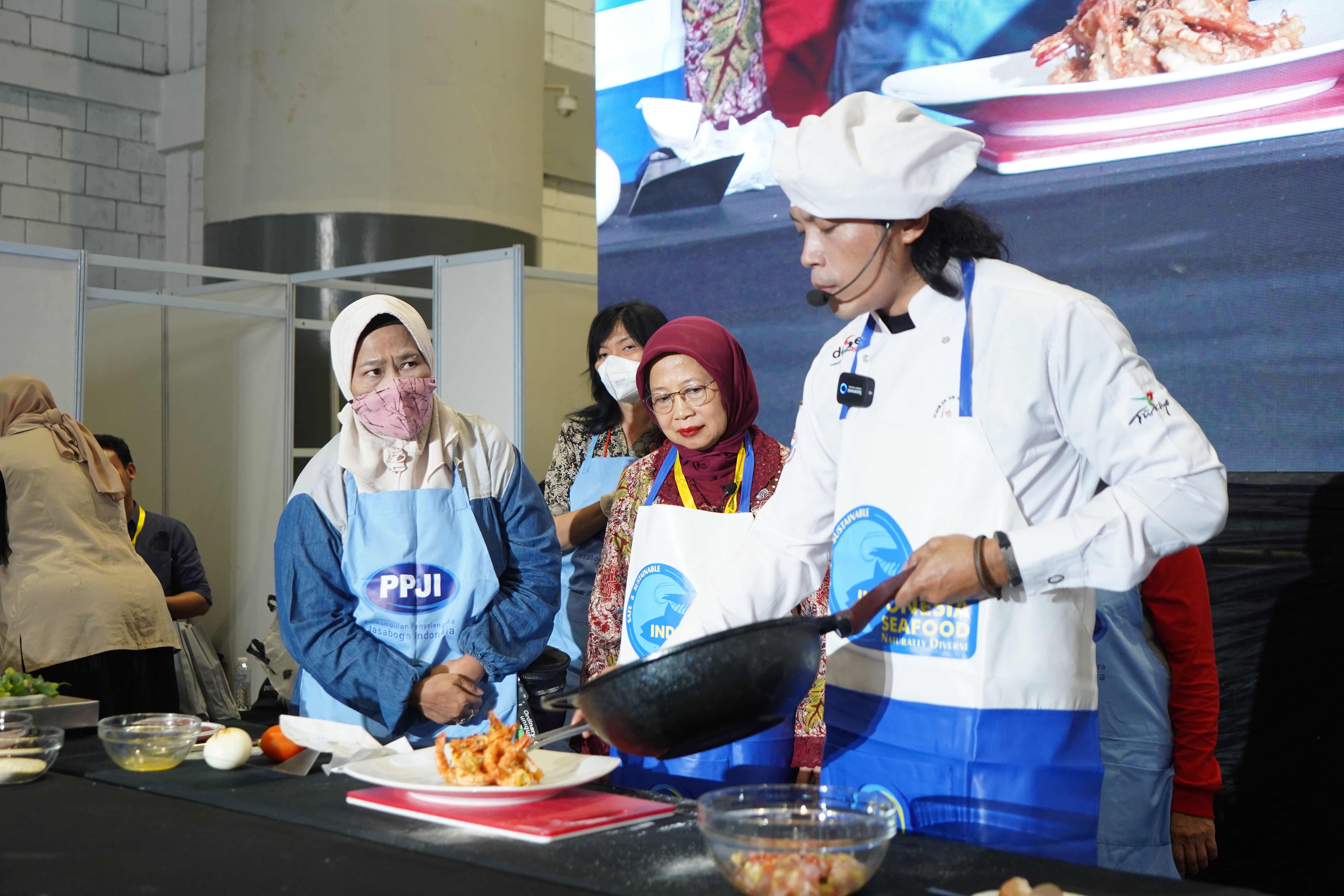 PPJI dan Krista Exhibitions cooking demo