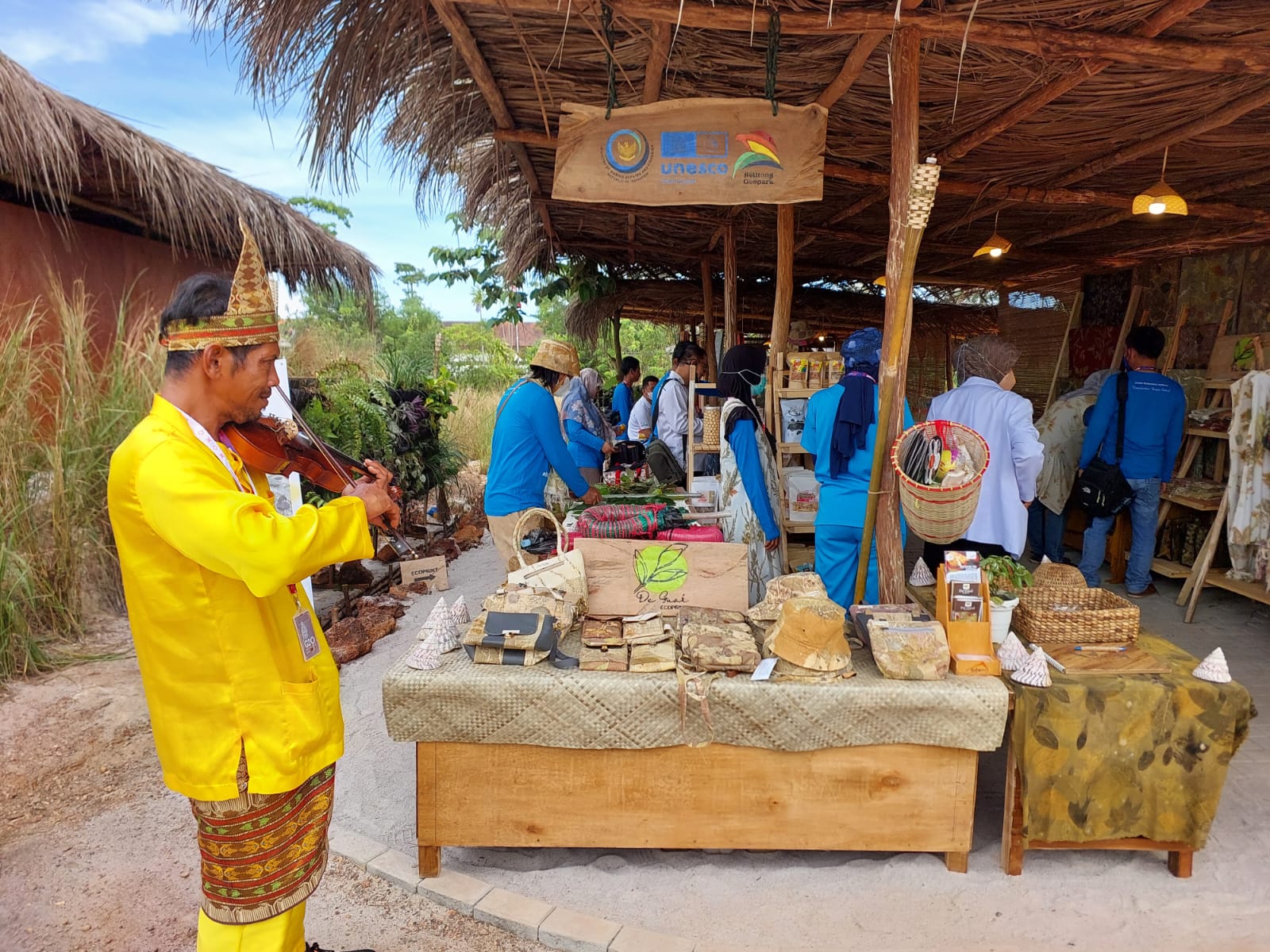 KKP BERI PELUANG UMKM GO GLOBAL PADA EVEN G20 DI BELITUNG