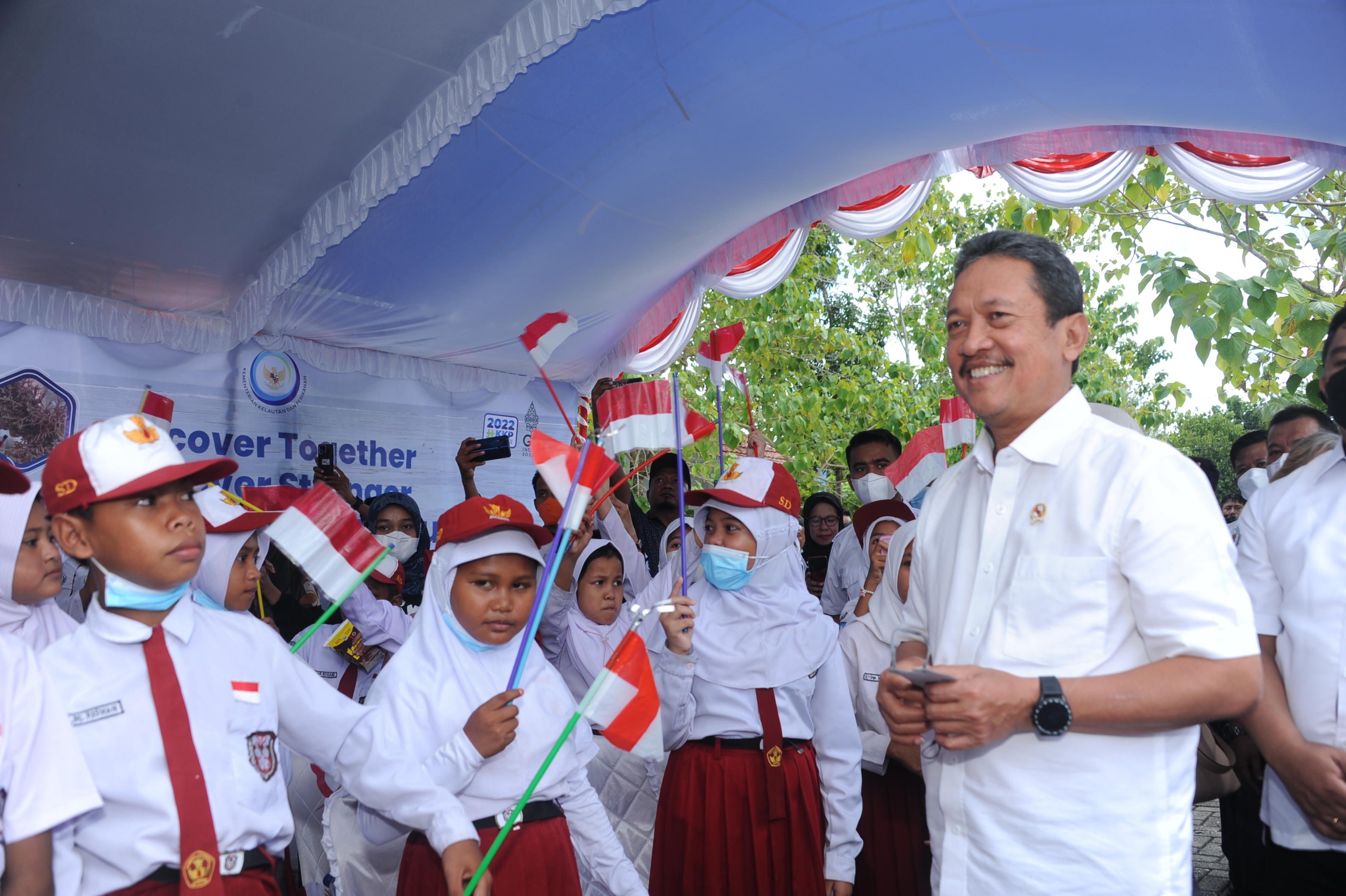 Safari Gemarikan di Kabupaten Wakatobi