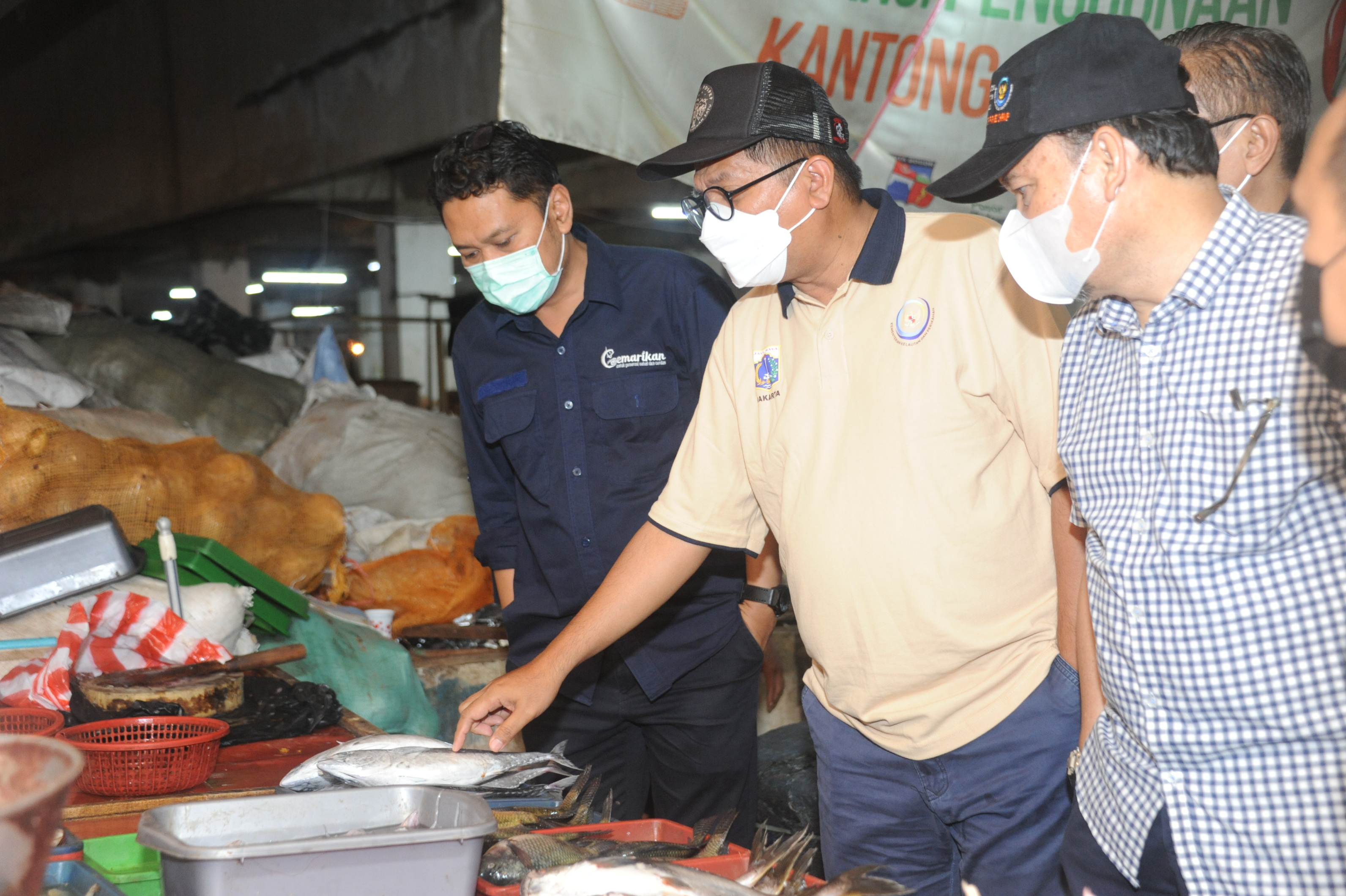 Kunjungan Lapangan ke Pasar Tradisional di Kota Bogor dan Depok