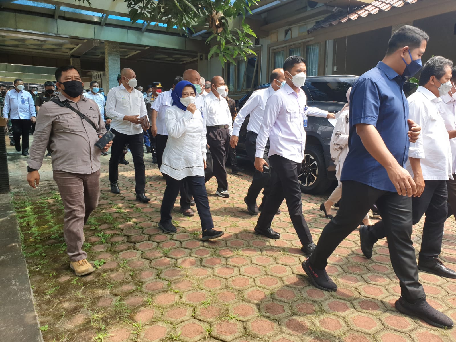 Menteri Kelautan dan Perikanan Bersama Dirjen PDS meninjau Krakatau International Port (KIP) di Cilegon, Banten