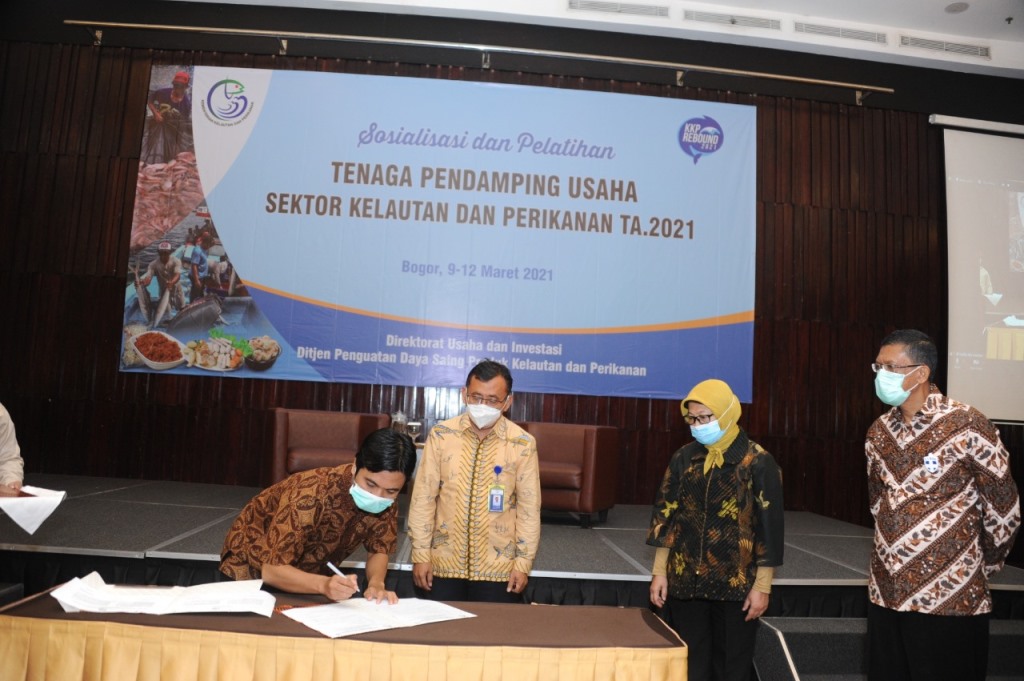 Sosialisasi dan Pelatihan ”Tenaga Pendampingan Usaha Sektor Kelautan dan Perikanan”