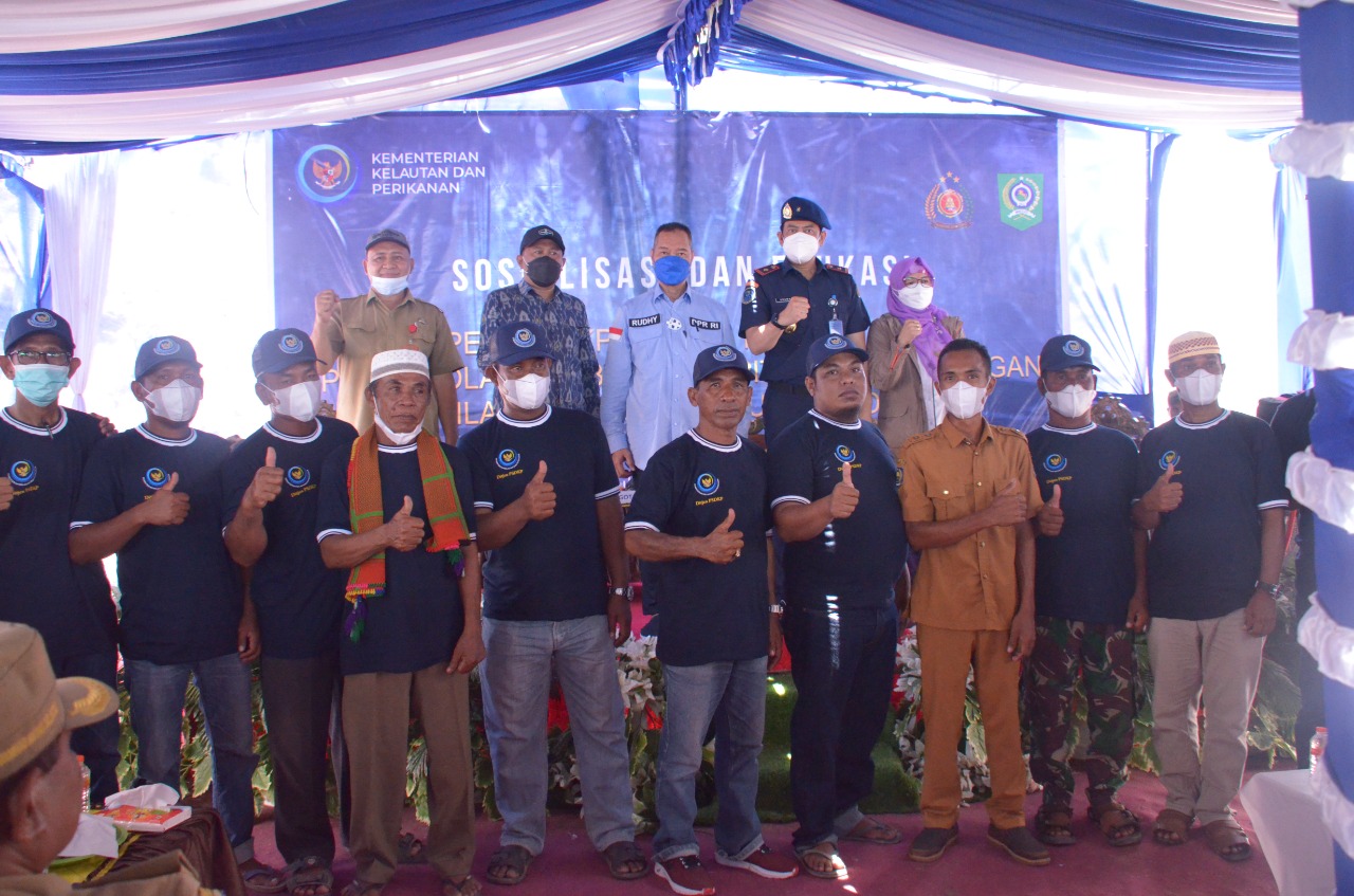 KKP Edukasi Nelayan Bima Penangkap Benih Lobster