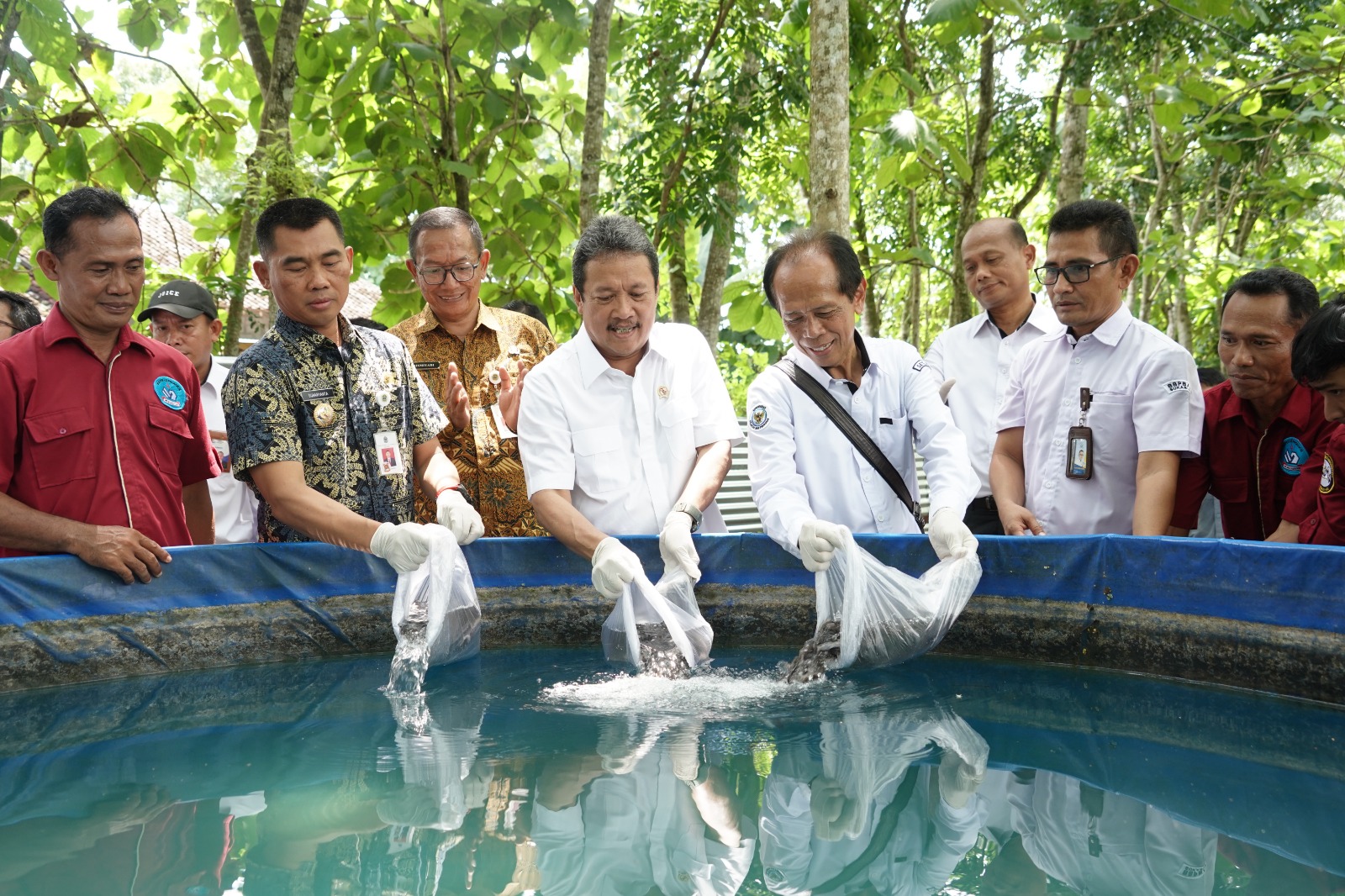 Menteri Trenggono Sebut Budidaya Perikanan Solusi Kemiskinan di Gunungkidul