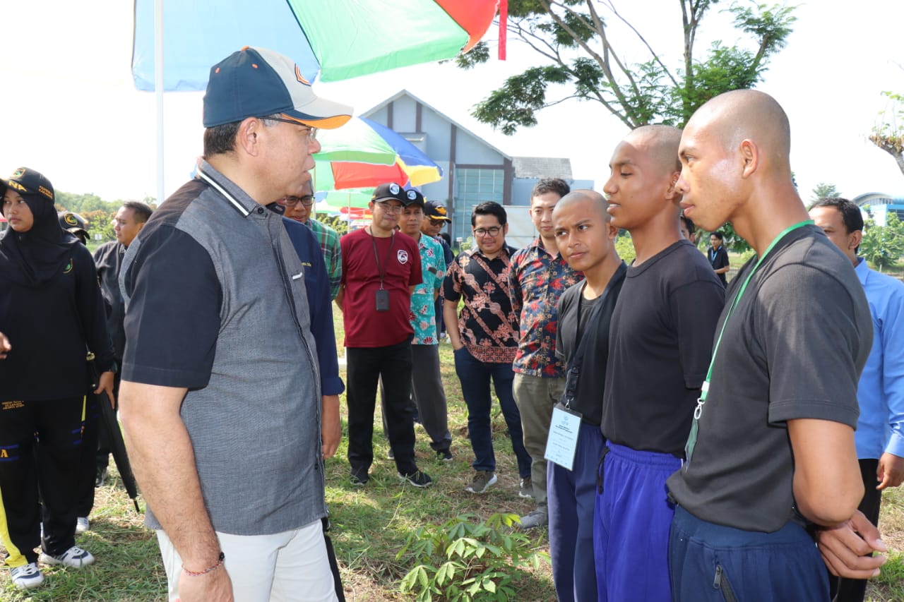 KEPALA BPPSDM KP TINJAU PENINGKATAN KUALITAS SARPRAS POLITEKNIK KP KARAWANG