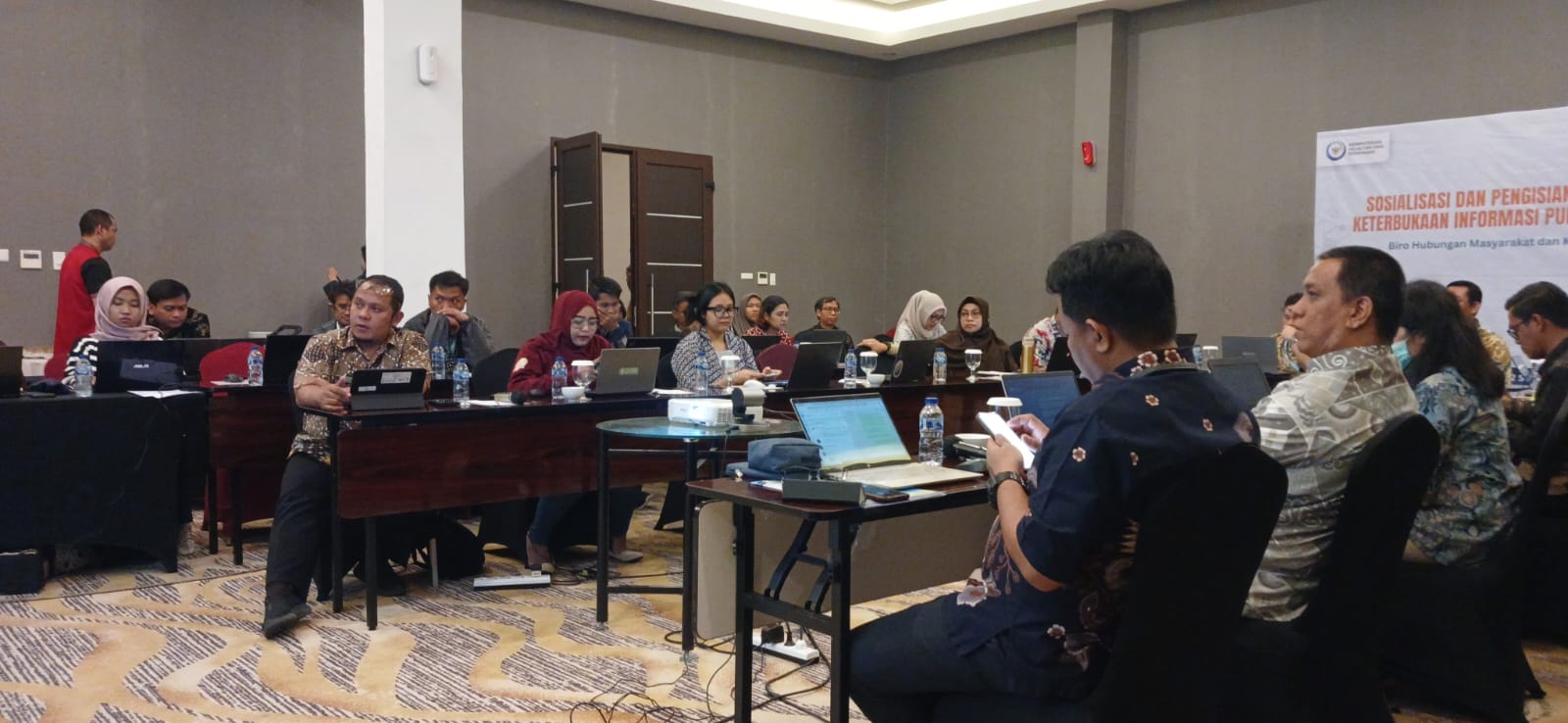 Rapat Finalisasi Penyusunan Arah Kebijakan Layanan Informasi Publik