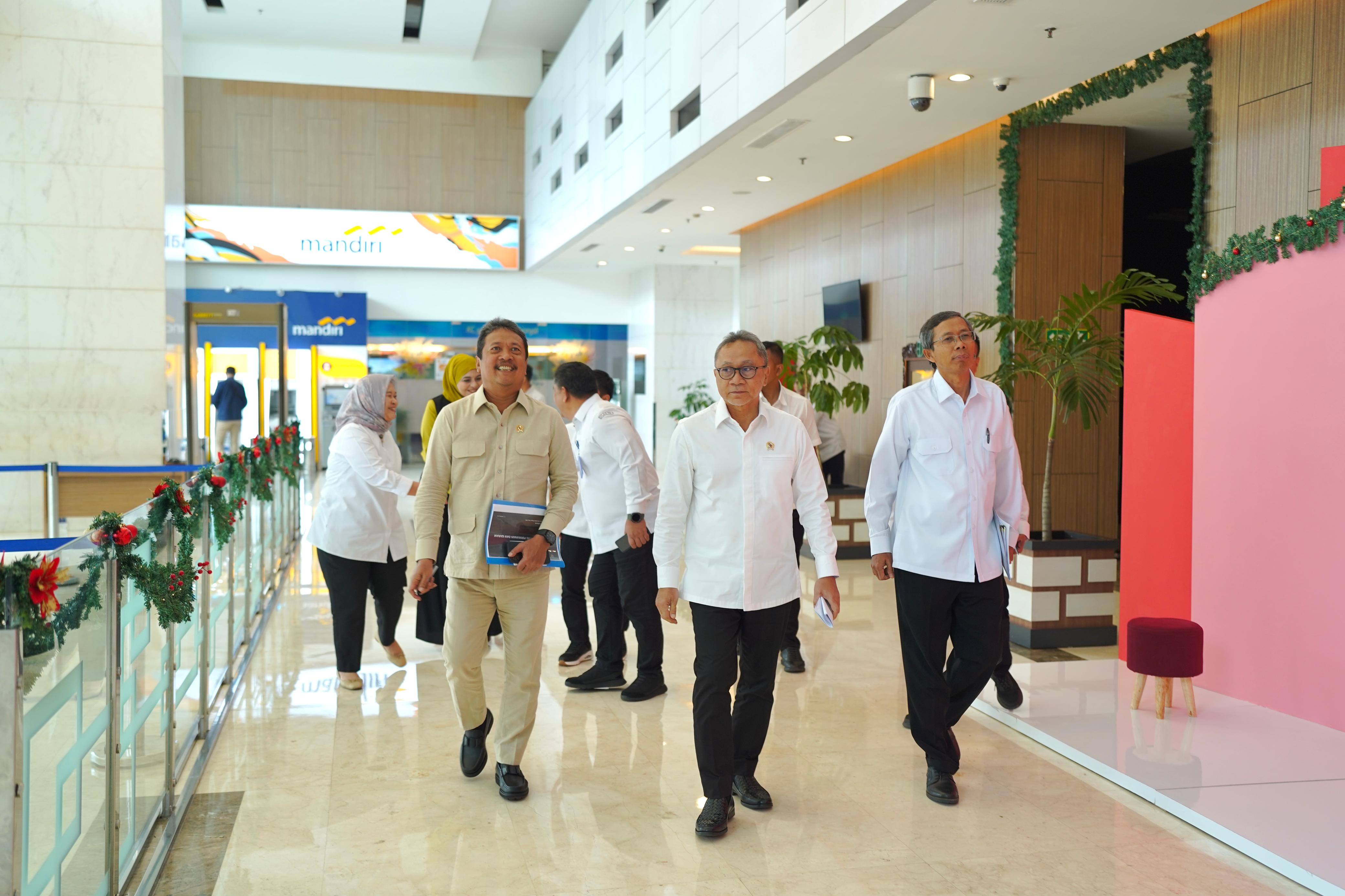 Rapat Koordinasi Terbatas menetapkan neraca komoditas tahun 2025